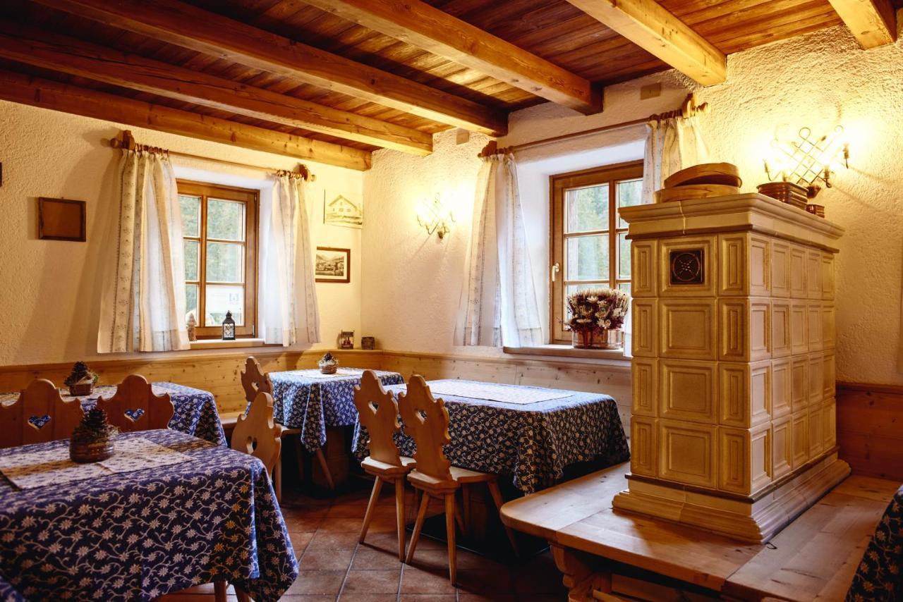 Rifugio Malga Ra Stua Villa Cortina dʼAmpezzo Dış mekan fotoğraf